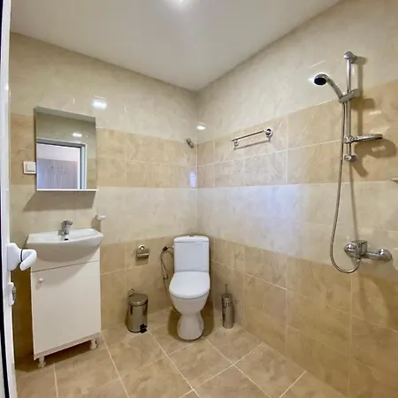 호텔 Sunrise 2*